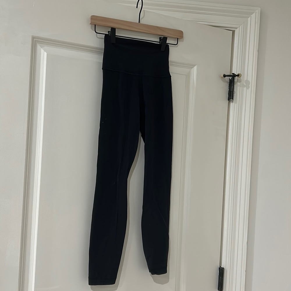 Lulu lemon black leggings size 2